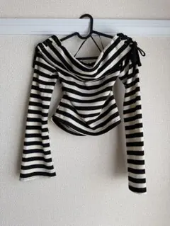 【shein】　オフショルニット