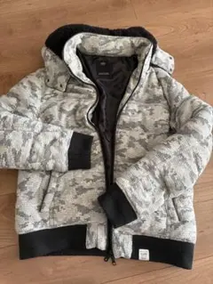 AZUL 迷彩柄ダウンジャケット Lサイズ