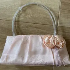 ビーズ装飾付きピンクパーティーバッグ