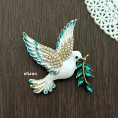 匿名配送【K22】枝をくわえた青い羽の鳥ブローチ　 サイズ大　北欧風