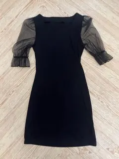 Dazy ブラック リブトップス シースルー袖 Sサイズのサムネイル