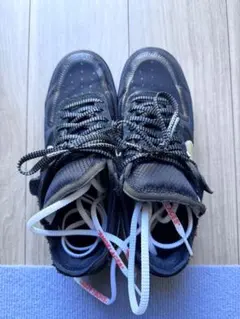 off white x Nike Air Force 1 ハイカットスニーカー