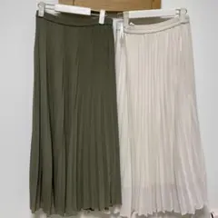 UNIQLOシフォンプリーツロングスカートカーキ 、サーモンピンク？2枚セット