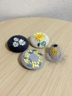 刺繍ブローチ 4点セット 花 フルーツ ハンドメイド まとめ売り