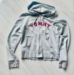 【最終値下げ】★TOMMY★ グレー ジップアップパーカー