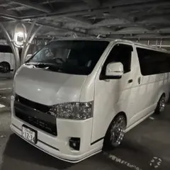 トヨタ ハイエース 200系 ワイド ヘリオスバットフェイスボンネット