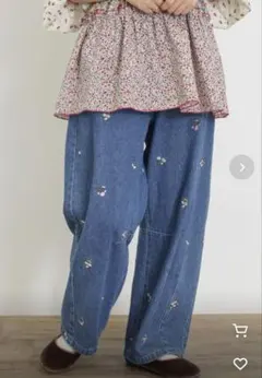 サマンサモスモス　カーブシルエットデニムパンツ　Lサイズのサムネイル