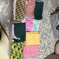 鬼滅の刃　幾何学模様生地8枚セット