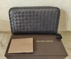 ボッテガヴェネタ　イントレチャート　ラウンドジップ　レザー　長財布　黒