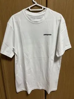 patagonia ホワイト Tシャツ バックプリント