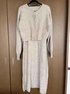 ☆新品タグ付き☆ベージュ ニットワンピース カーディガン付き　L サイズ