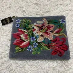未使用　FEILER ポーチ 花柄 刺繍 グレー系