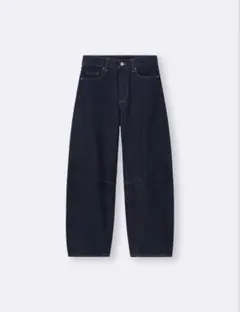 GU バレルレッグジーンズ