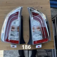 トヨタ プリウス 30系 後期 純正テールランプ 左右セットになります