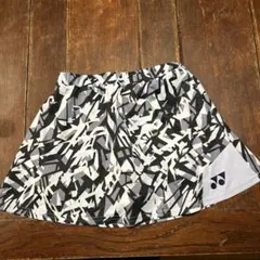 YONEX テニススカート M 幾何学模様