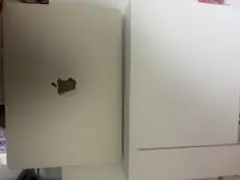 ほぼ新品 MacBookAir(M4) 16GB256GB 充放電回数 11回 - メルカリ