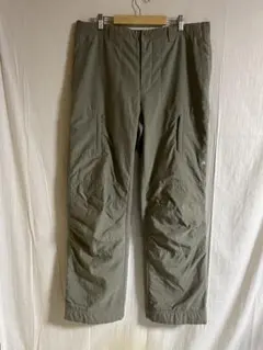 NIKE ACG プリマロフトパンツ