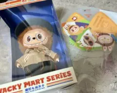 POPMART WACKY MART ぬいぐるみペ ンダント 店員ラブブ　正規品