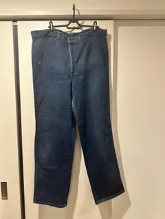 Item thumbnail for item 032bbc0e-6238-47da-9a3e-50d4fa22814b