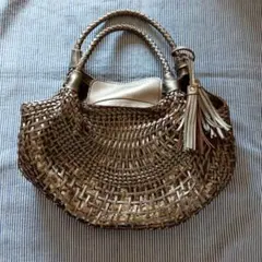 Item thumbnail for item f7c17018-d06e-4630-931f-eac1bd470be8