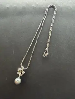 AVON グレー パール シルバー ネックレス　遺品整理