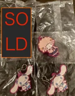 【匿名】セーラームーン　サンリオ　ラバーマスコット　シナモン　ピアノ