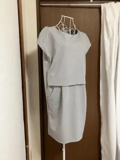 HusHush M セットアップに見える‼︎半袖ワンピース　高見え繊細なボーダー♡のサムネイル