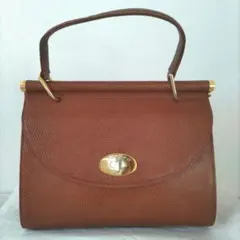 Item thumbnail for item 2f4332f3-5946-4aa5-8b58-cfe80b86e0b7