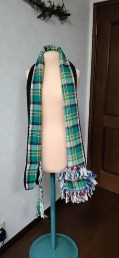 超美品　Ne-net ライオンのリバーシブルチェックマフラー