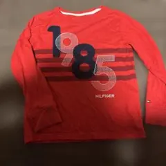 TOMMY HILFIGER 赤 Tシャツ 4-5