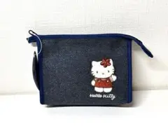 ハローキティ　ミニ三角ポーチ（紺）