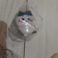 ちいかわ　はさむんです　でらっくす　ハチワレ