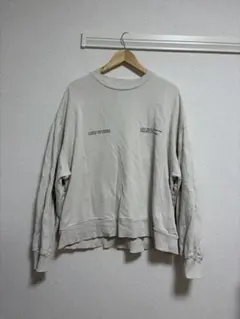 SLICKベージュ 長袖トレーナー グラフィック