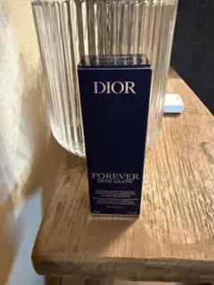 Dior フォーエヴァーフルイドグロウ　30ml 0N
