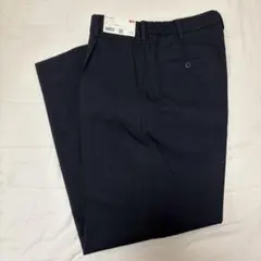 ユニクロ タックテーパードパンツ S