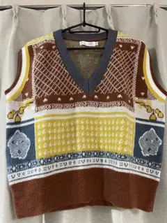 Item thumbnail for item 6035a092-fcfc-47d5-bbb1-b0e85a53afec