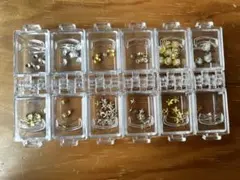 ネイルパーツ ①夏 貝 ヒトデ シルバー ゴールド　ケース付き