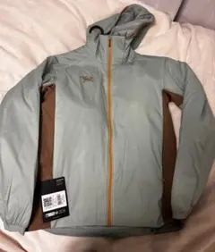 g*d様 ARC'TERYX BEAMS別注 Squamish Hoody NA - メルカリ