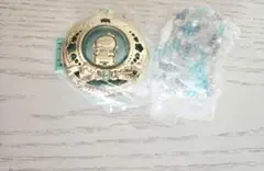 サンリオ ロマンティックカプセルコンパクト　ハンギョドン
