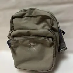 美品　アネロ　グランデ　キャビン縦型ショルダーのサムネイル