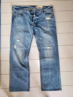 HOLLISTER デニムパンツのサムネイル