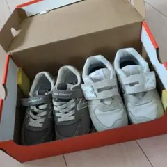 new balance キッズスニーカー 2足セット【18㌢・18.5㌢】