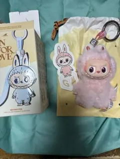 ラブブ pin for love g