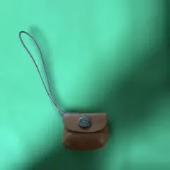 ほぼ未使用 il micio イルミーチョ レザーキーホルダー メッシュ