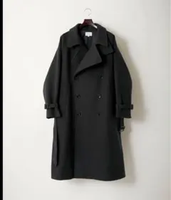 オーバーサイズメルトンダブルヨークラグラントレンチコート