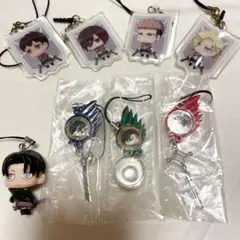 進撃の巨人　ストラップ キーホルダー　コーヒー