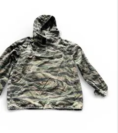 迷彩フード付きミリタリーパーカー