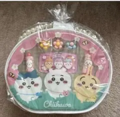 おまけ付き‼️新品未使用‼️ ちいかわおさんぽメイクポシェット