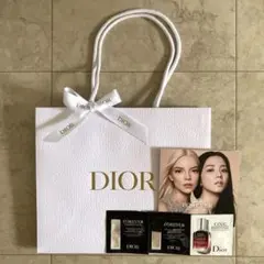 DIOR ディオール☆ スキンフォーエヴァー 試供品 & ショッパーバッグ