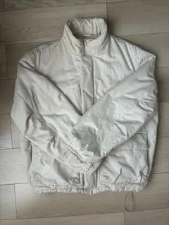 ZARA ホワイト ダウンジャケット